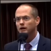 שר חקלאות חדש ו..עדיין לא מעלים את מחיר הביצים